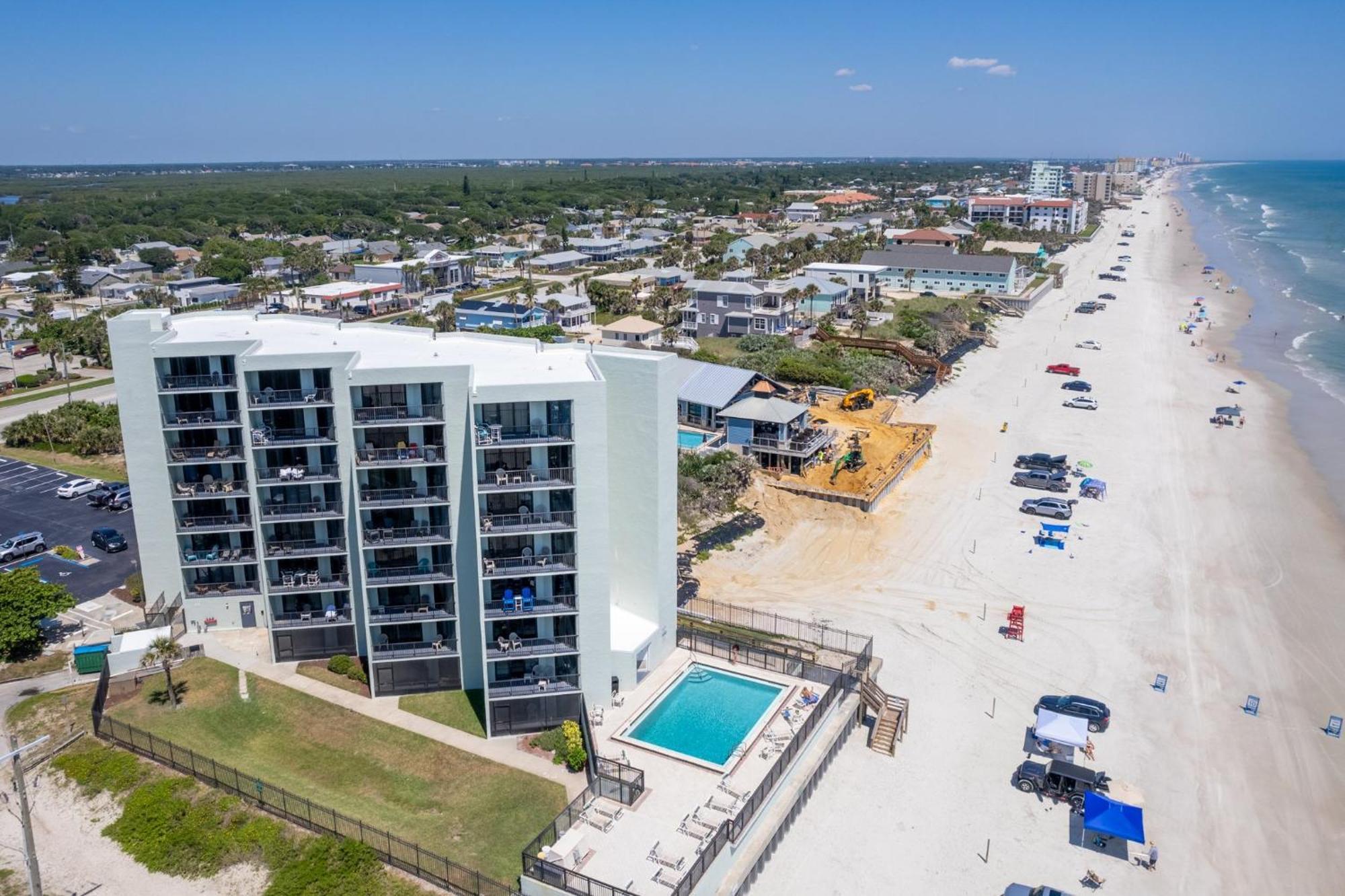 Ocean View With A Beachfront Pool At Ocean Trillium Condo ~ 403 New Smyrna Beach Exterior foto